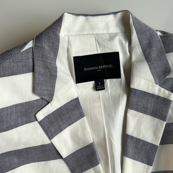 Banana Republic stripped Blazer navy blue and white Linen and Cotton mix - Picture 4 of 8